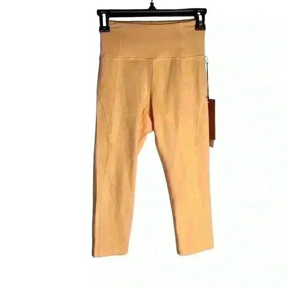 Girlfriend Collective High Waist Capri Leggings in Sunburst Size XS - Picture 2 of 10